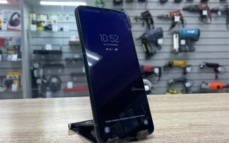 Samsung Galaxy M12 3/32 ГБ