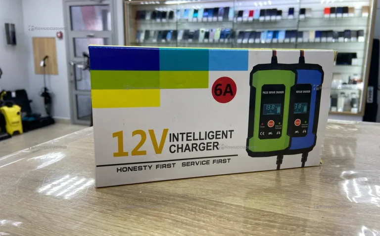 Зарядка автомобильная 12v