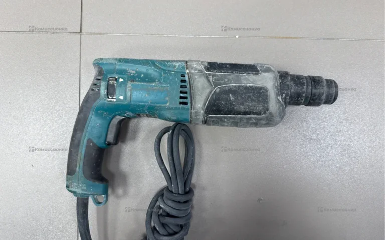 Перфоратор makita HR2470