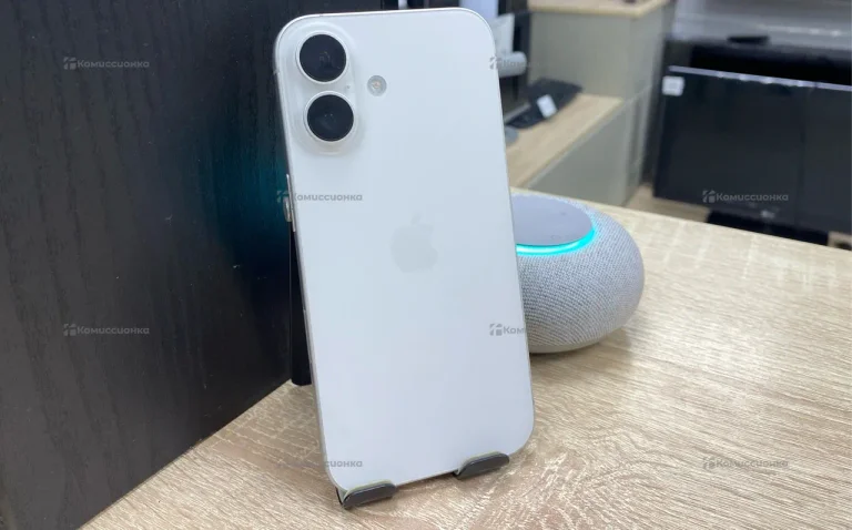 Apple iPhone 16 8/256 ГБ
