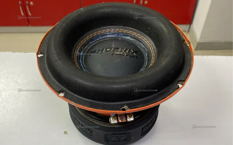 Сабвуфер  Phoenix Black Bass 8