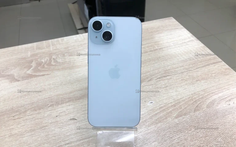 Apple iPhone 15 6/128 ГБ