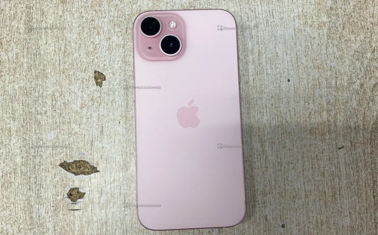 Apple iPhone 15 6/128 ГБ