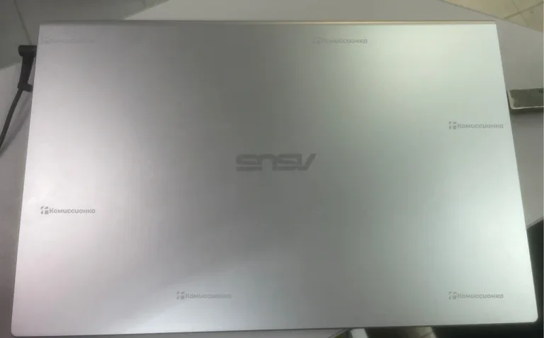 Ноутбук ASUs Laptop