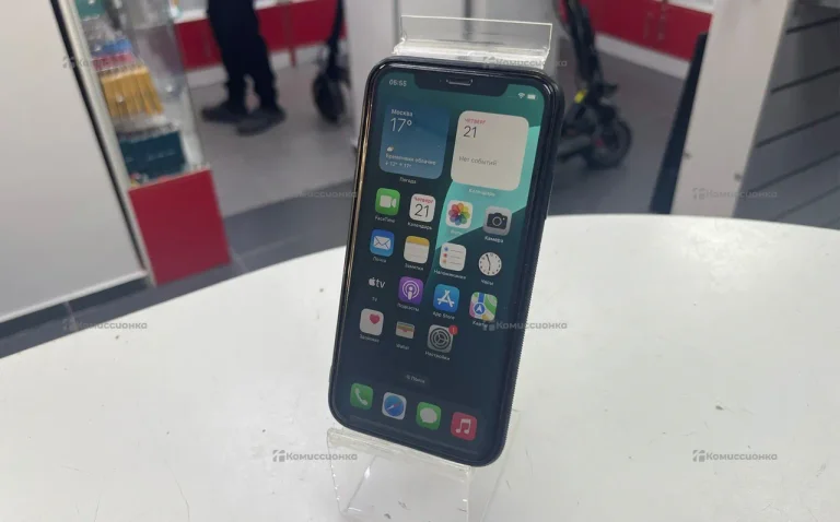 Apple IPhone 11 64 ГБ
