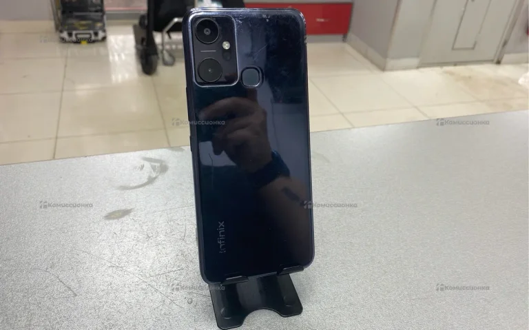 Infinix Smart 6 Plus (India) 3/64 ГБ