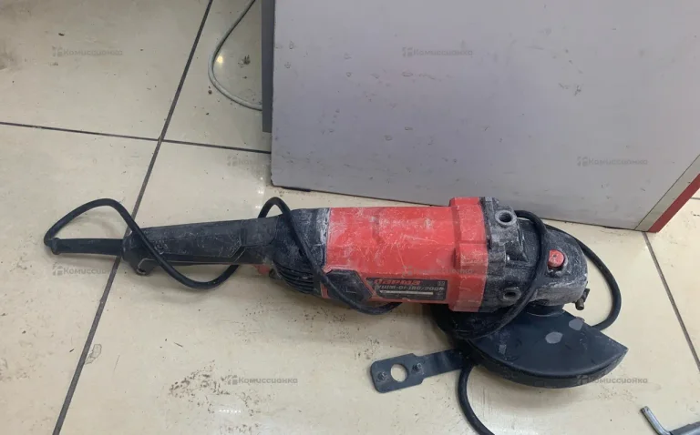 Машина углошлифовальная Парма УШМ-01-180/2000