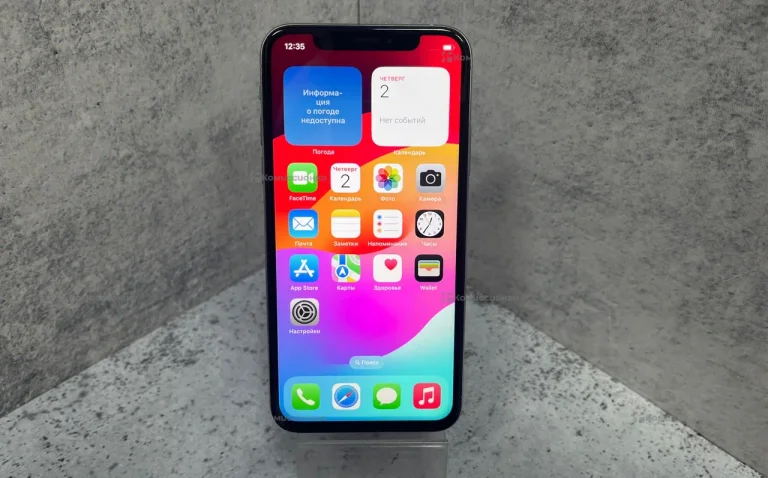 Apple iPhone XS 4/64 ГБ