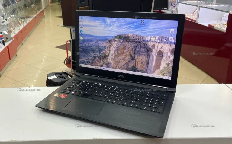 Ноутбук  acer aspire 3