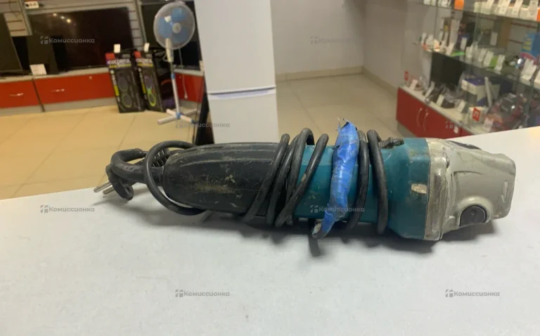 УШМ makita GA5030