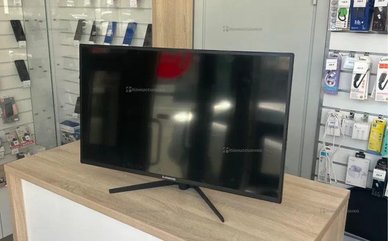 Монитор Sunwind SUN-M32BA101