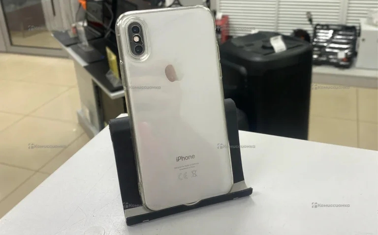 Apple iPhone X 3/64 ГБ