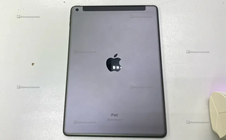 Планшет Apple IPad 9 Поколения 64Gb