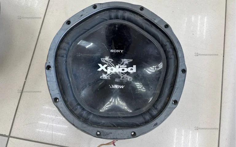 Сабвуфер  Sony xplod 1300w