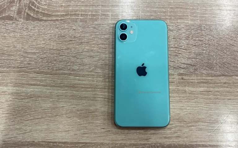 Apple iPhone 11 4/128 ГБ