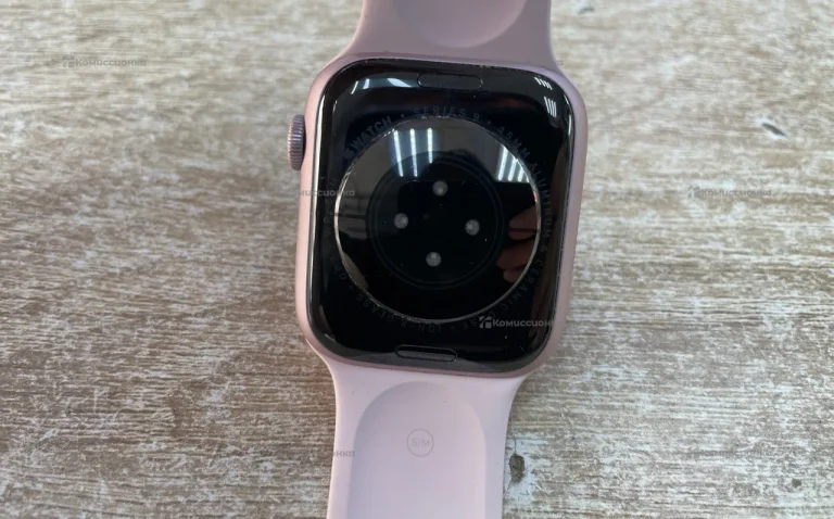 Часы  Apple Watch 9 45mm