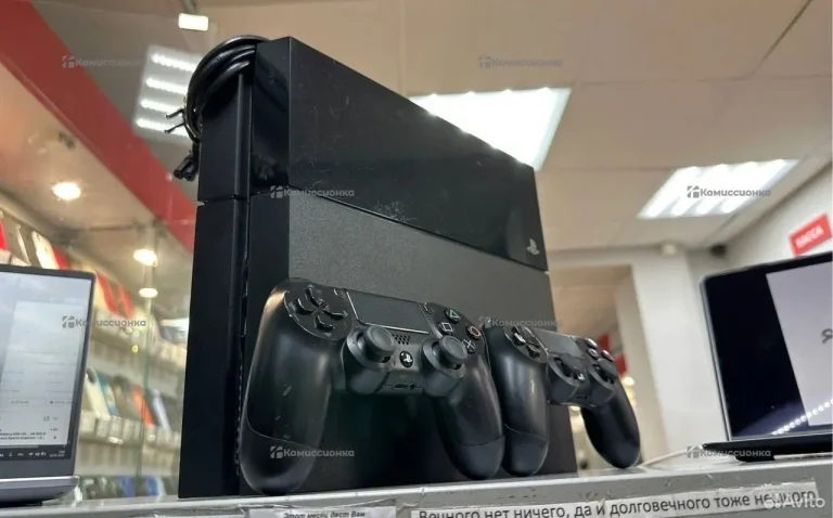 Приставка PS4. PS4 Pro 1TB..