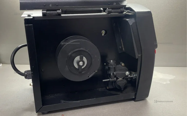 Инверторный сварочный аппарат Huaao Smart MIG-205