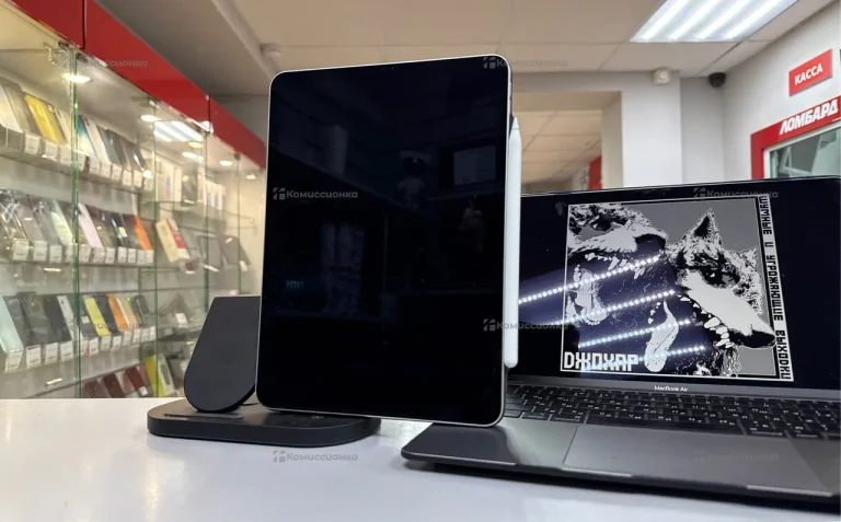 Планшет Apple. iPad Pro 11 M2 (4th gen) Wi-Fi 128G