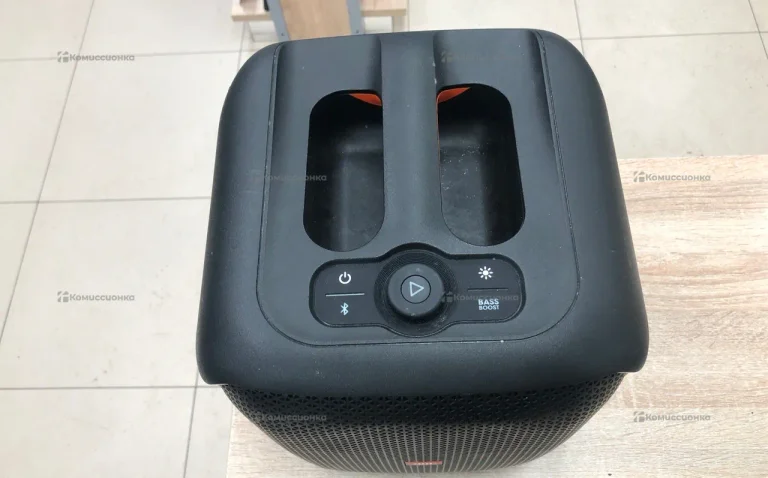 Колонка  Jbl Patybox