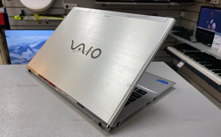 Ноутбук Sony SVT1312Z1RS (Сенсорный)