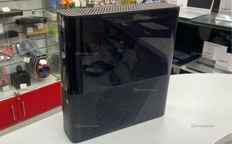 Приставка Xbox 360