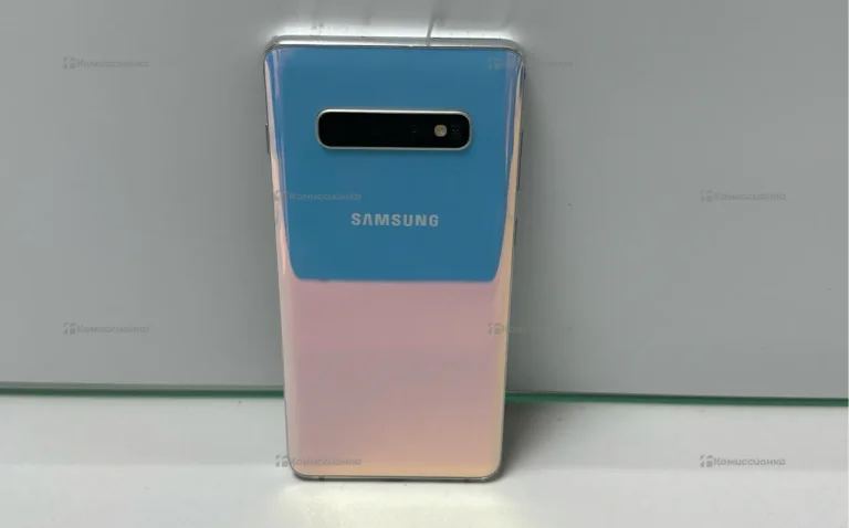 Samsung Galaxy S10+ 8/128 ГБ