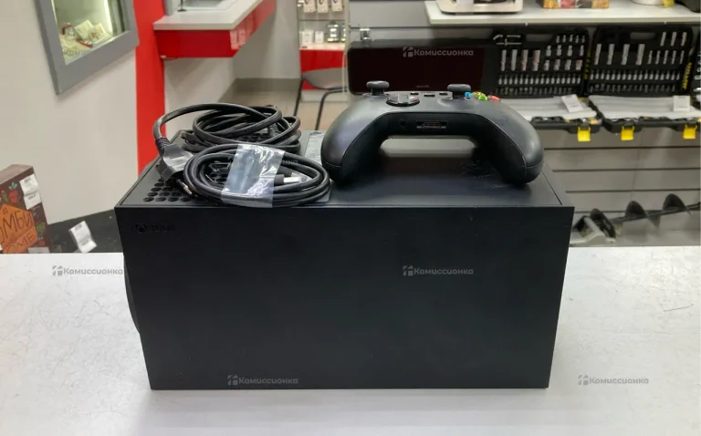 Приставка Xbox Series X 1TB