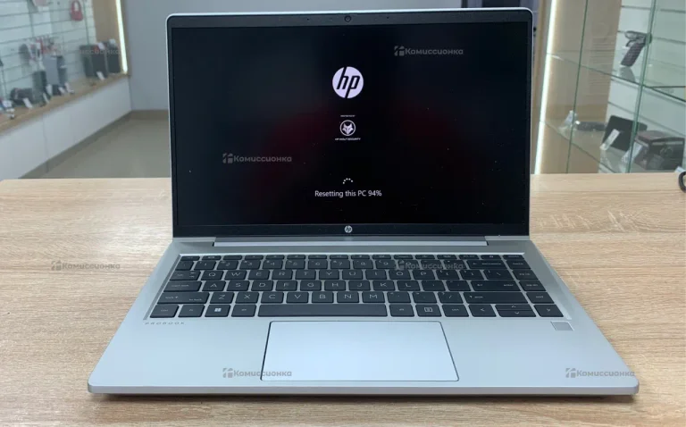 Ноутбук  hp HSN-Q31C