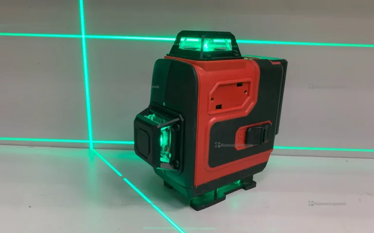 лазерный уровень Hilda 4D Green Laser