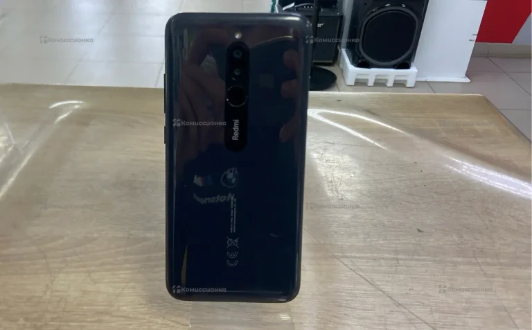 Xiaomi Redmi 8 3/32 ГБ