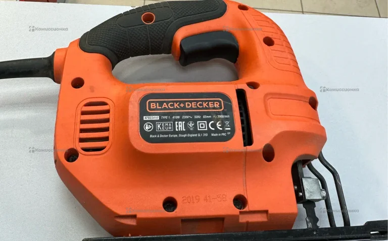 Лобзик электрический Black & Decker KFBES410