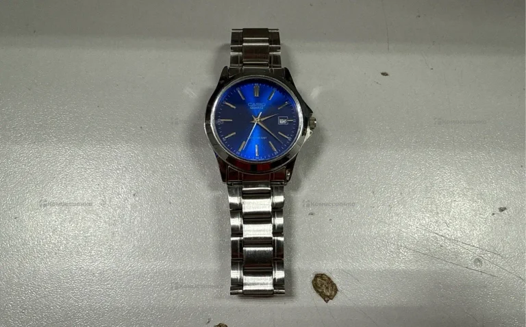 Часы  Casio