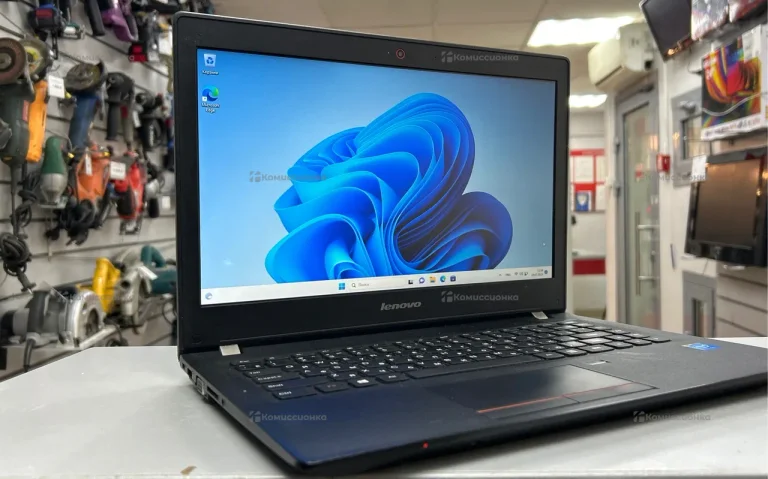 Ноутбук Lenovo Celeron 3205U