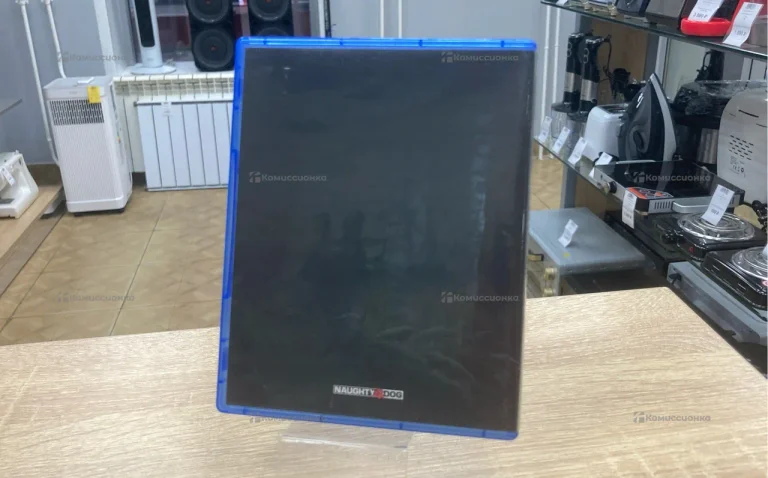 диск ps4 одни из нас  2