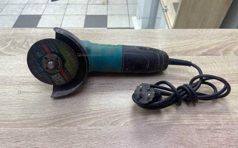 УШМ Oasis AG-72/125