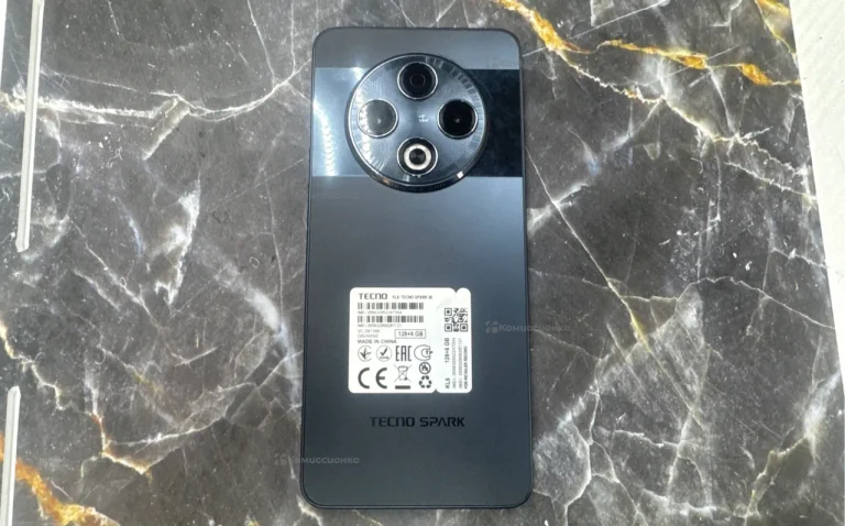 Tecno Spark 30 8/128 ГБ