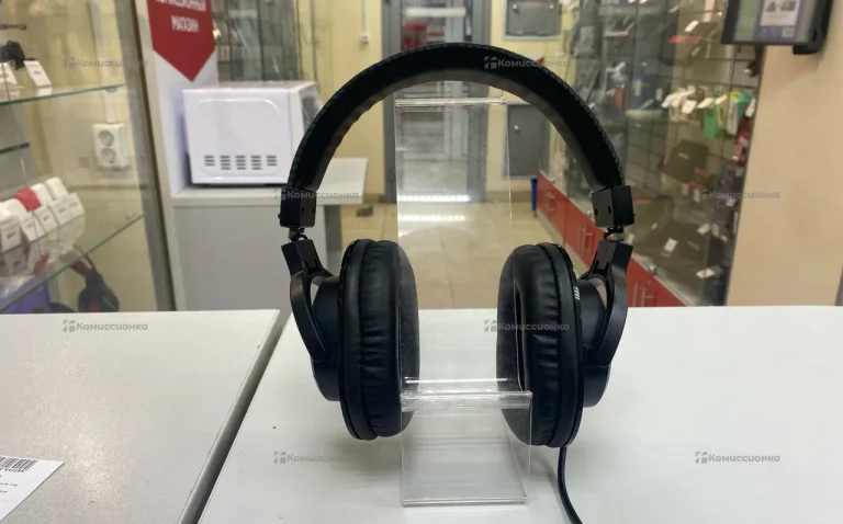 Наушники mackie MC-100