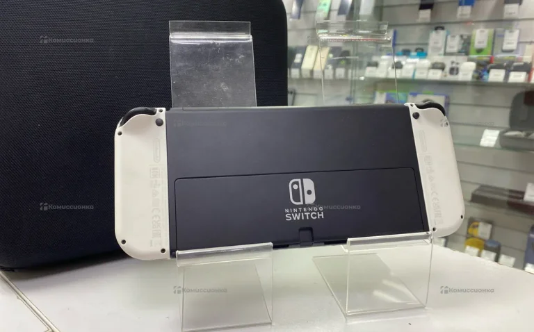 Приставка Nintendo Switch Oled 64Gb.