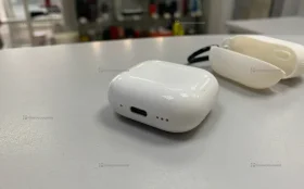 Apple Air Pods 4 ARC