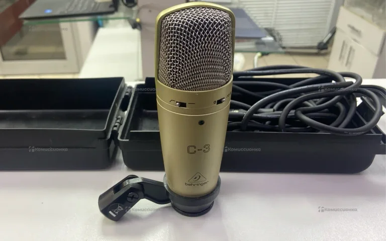 Микрофон behringer c3