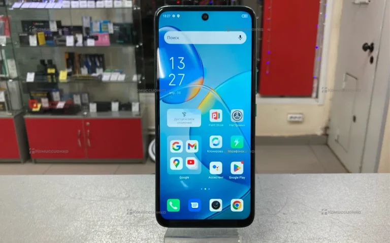 Infinix Hot 12 Play 4/64 ГБ