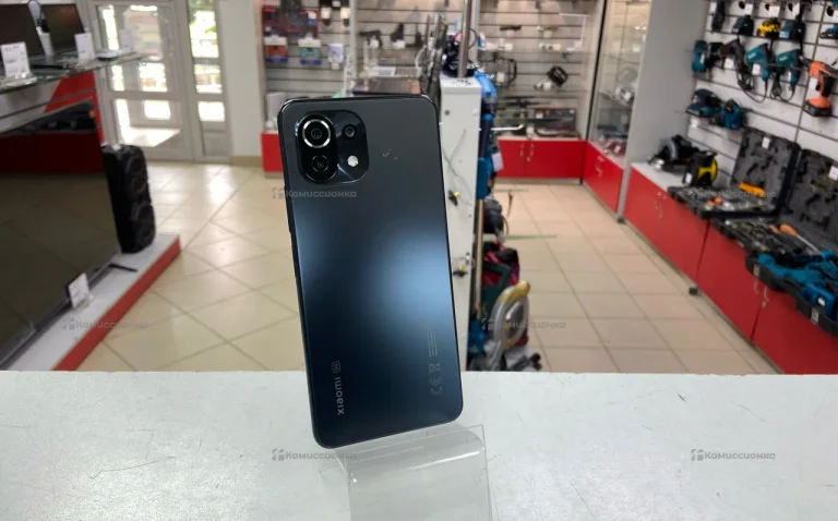 Xiaomi Mi 11 Lite 5G 8/128 ГБ
