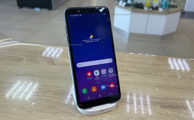 Samsung Galaxy A6 3/32 ГБ