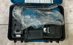 Cабельная пила Makita (cиний кейс)