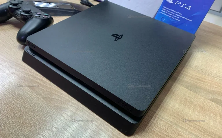 Приставка PS4. cub-2108A