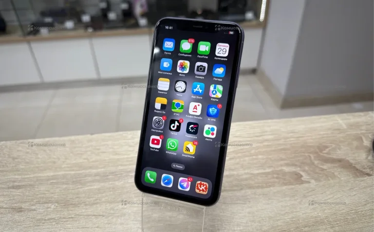 Apple Iphone 11 64 ГБ