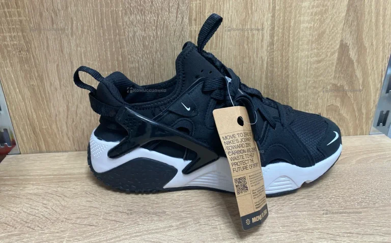 Кроссовки Nike AirCraft 42