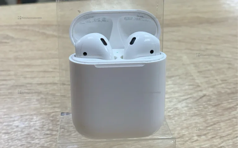 Наушники  AirPods