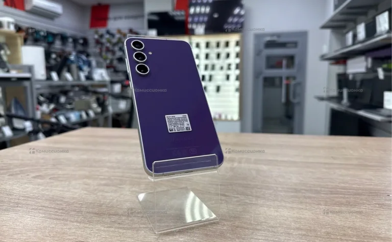 Samsung Galaxy S23 FE 8/256 ГБ